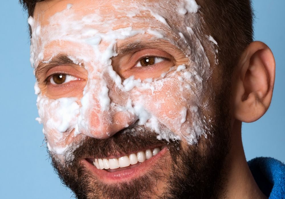 Skincare Masculina Desmistificando Mitos e Criando uma Rotina Eficaz